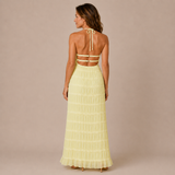 Julia - Vestido halter largo con textura texturizada en capas horizontales