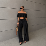 Lola - Conjunto top off-shoulder con volantes y pantalón palazzo