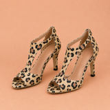 Mónica - Zapatos de tacón medio con corte cut-out y punta abierta