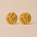 Pendientes Medallón Dorado con Relieve Botánico