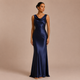 Paula - Vestido maxi satinado con escote cascada y silueta sirena