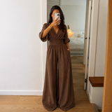 Lidia - Mono elegante con escote en V