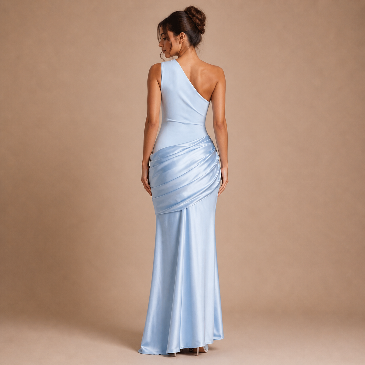 Elara – vestido elegante de un hombro