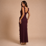Blanca – vestido fluido con volantes y abertura lateral romántica