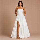 Isabela - Vestido strapless con corpiño fruncido y falda voluminosa