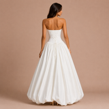 Isabela - Vestido strapless con corpiño fruncido y falda voluminosa