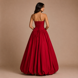 Isabela - Vestido strapless con corpiño fruncido y falda voluminosa