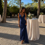 Verónica - Vestido maxi satinado con corpiño estructurado y silueta sirena