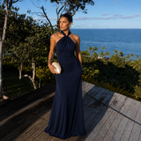 Inés - Vestido maxi halter con nudo frontal y silueta ceñida