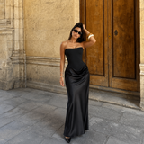 Alejandra - Vestido maxi strapless con corpiño estructurado y falda satinada drapeada