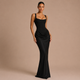 Natalia - Vestido maxi corpiño estructurado con tirantes anchos y falda satinada drapeada