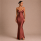 Laura - Vestido maxi satinado con tirantes finos y escote en V
