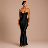 Laura - Vestido maxi satinado con tirantes finos y escote en V
