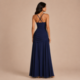 Claudia - Vestido maxi con tirantes finos y falda fluida