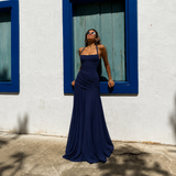 Claudia - Vestido maxi con tirantes finos y falda fluida
