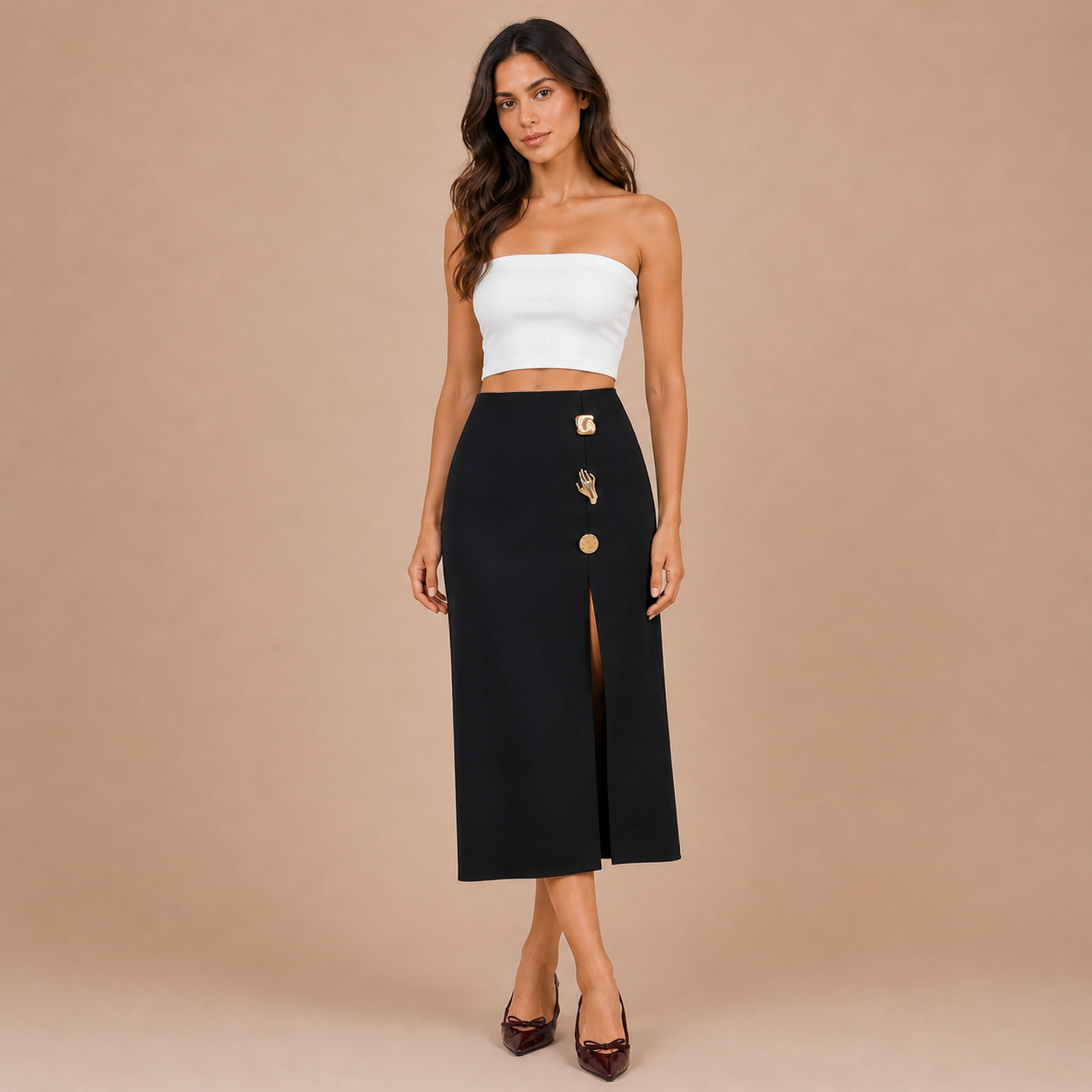 Esperanza – falda midi estructurada con abertura frontal y botones joya