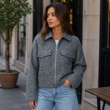 Ángeles – blazer cropped de tweed con cremallera frontal