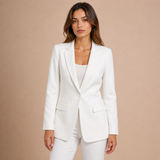 Lola – blazer clásico blanco de corte sastre minimalista