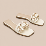Sandalias planas elegantes