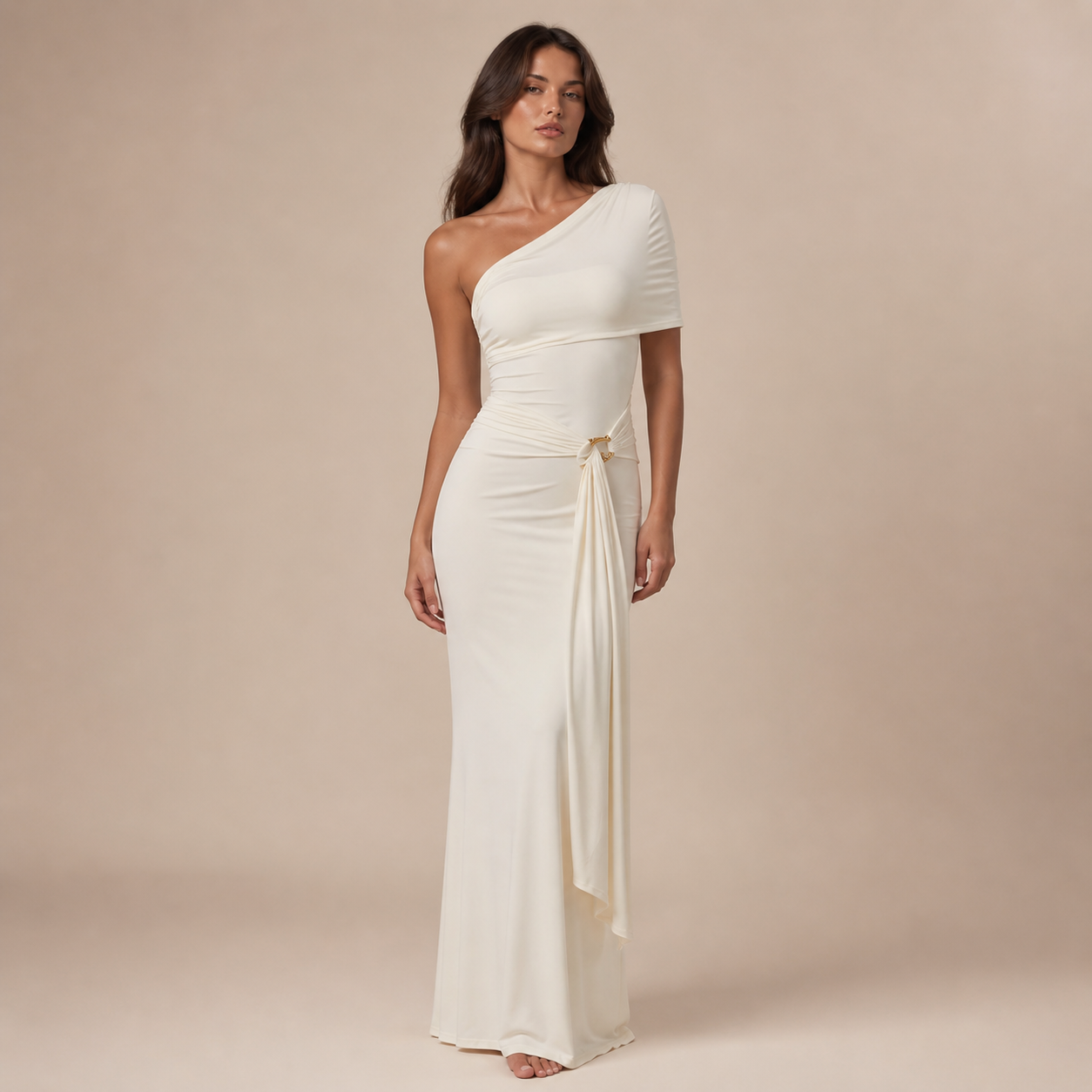 Zaira - Vestido largo asimétrico drapeado con detalle dorado en la cintura