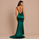 Nerea - Vestido maxi satinado con escote en V y silueta sirena