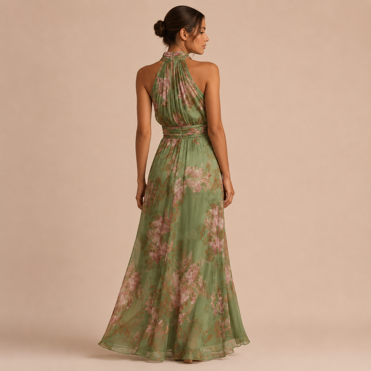 Valentina – Vestido Largo Floral de Gasa Verde con Cuello Halter