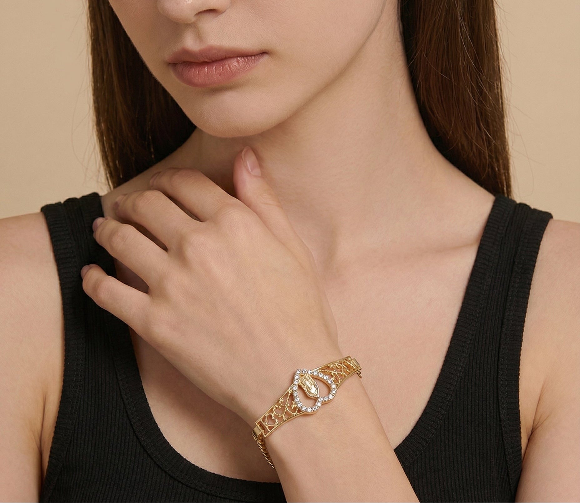 Pulsera con corazón de brillantes