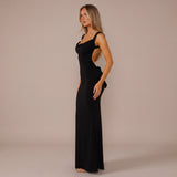 Noelia – vestido largo sofisticado con diseño minimalista